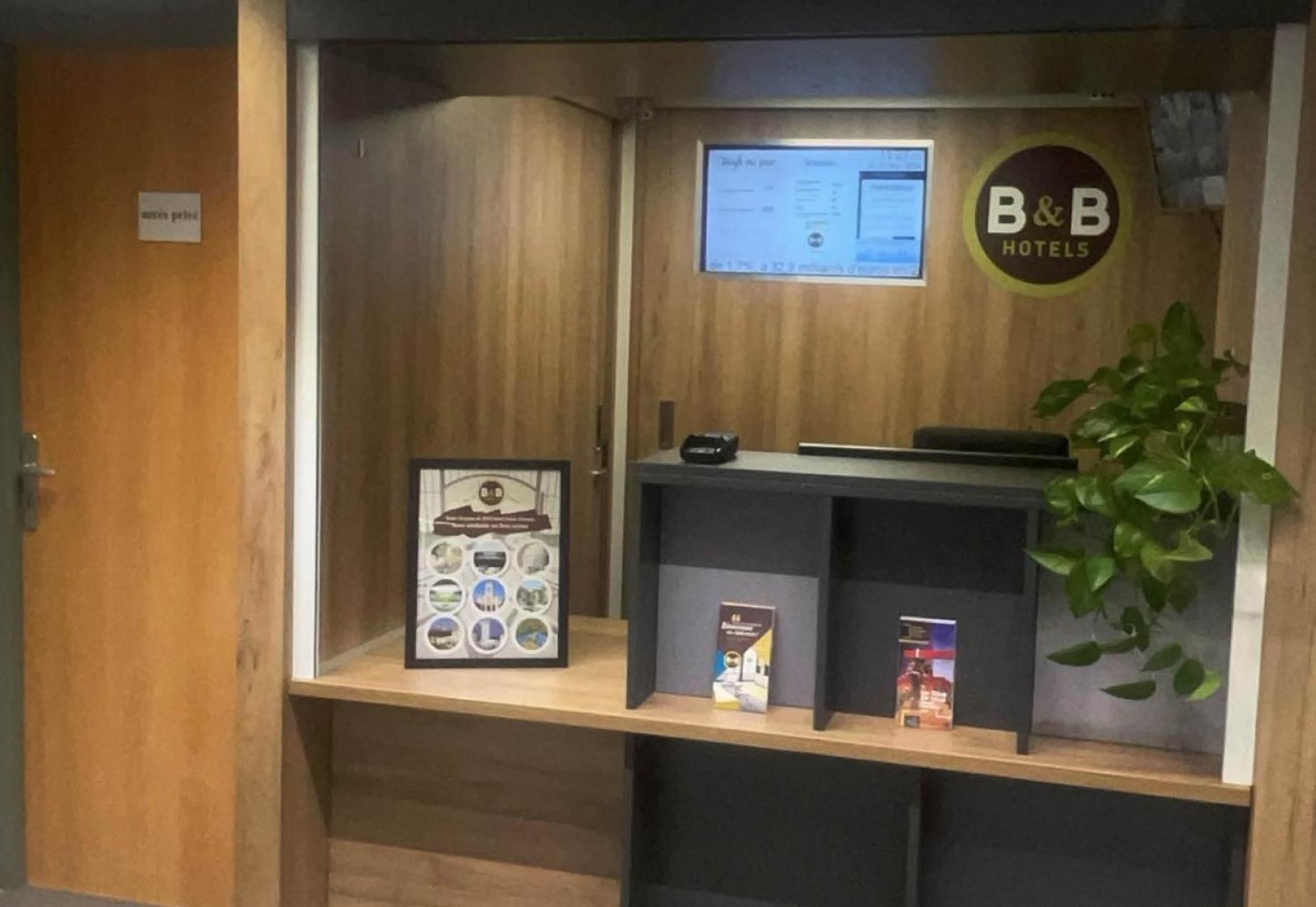 B&B Hotel Saint-Etienne Monthieu Eksteriør billede